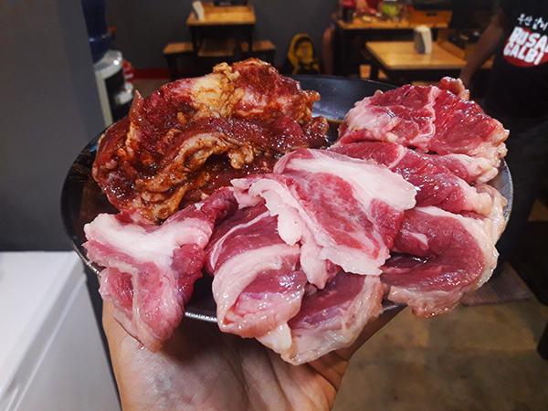 'Video thumbnail for Busan Galbi - Marikina | Unli Korean BBQ | Michael's Hut'